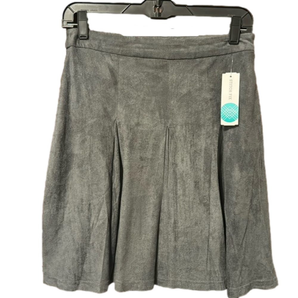 Gilli Tawni Pleat Gray Suede Skirt Size S - Picture 2 of 5